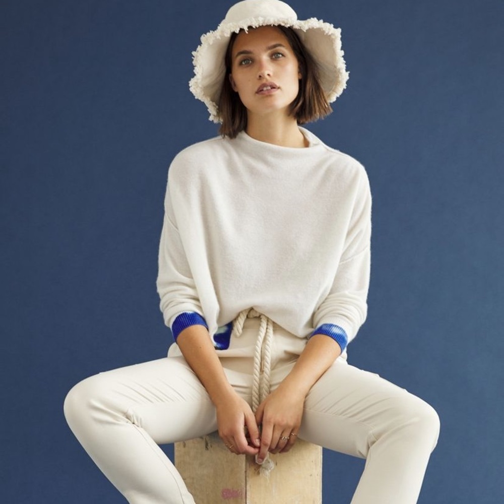 NWOT Alani Cashmere Mock Neck Sweater in Blue Motif